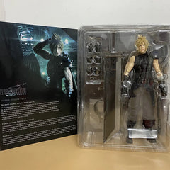 Cloud Strife Final Fantasy Figure